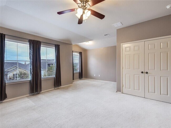 Building Photo - 1005 Big Spring Dr