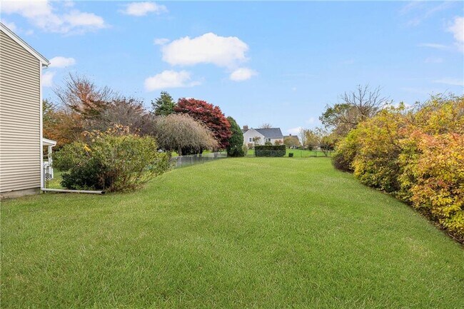 Building Photo - 18 Coggeshall Way