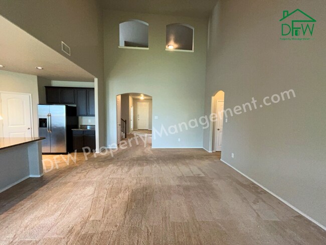 Building Photo - Spacious 4-Bedroom Home for Lease in Kelle...