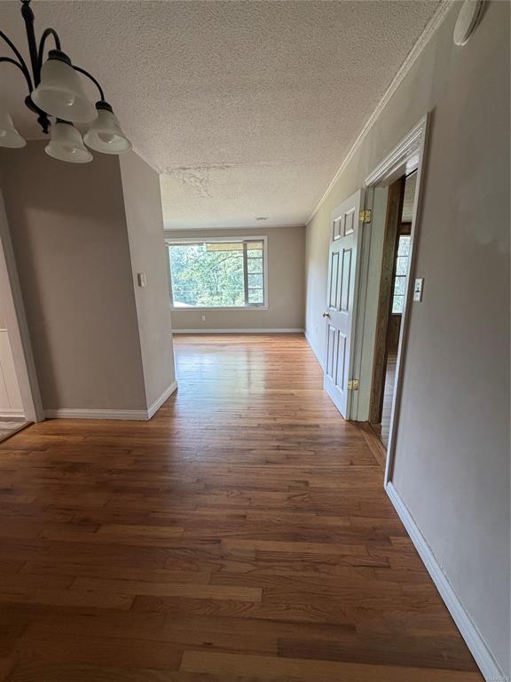 Building Photo - 11 Brookside Dr
