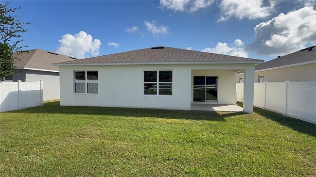 Building Photo - 611 Autumn Stream Dr