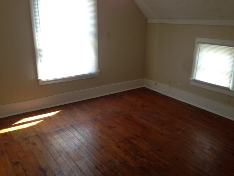 Building Photo - 2472 2nd St