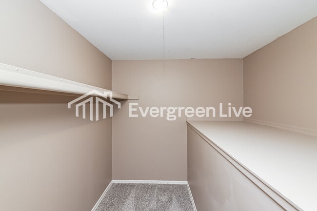 Building Photo - 4418 Procuniar Dr