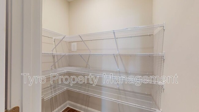 Building Photo - 2629-D Virginia Mae Ln
