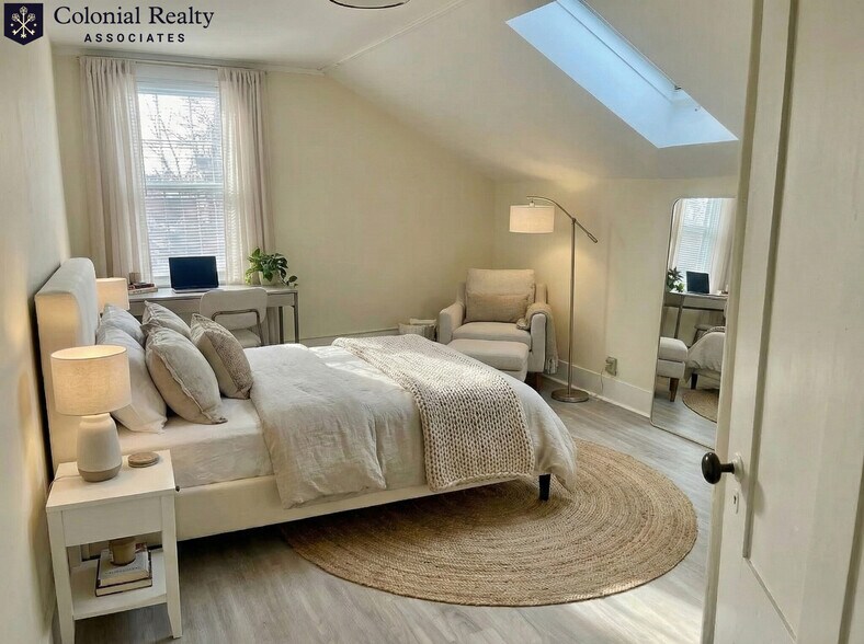 Building Photo - 95 Church St