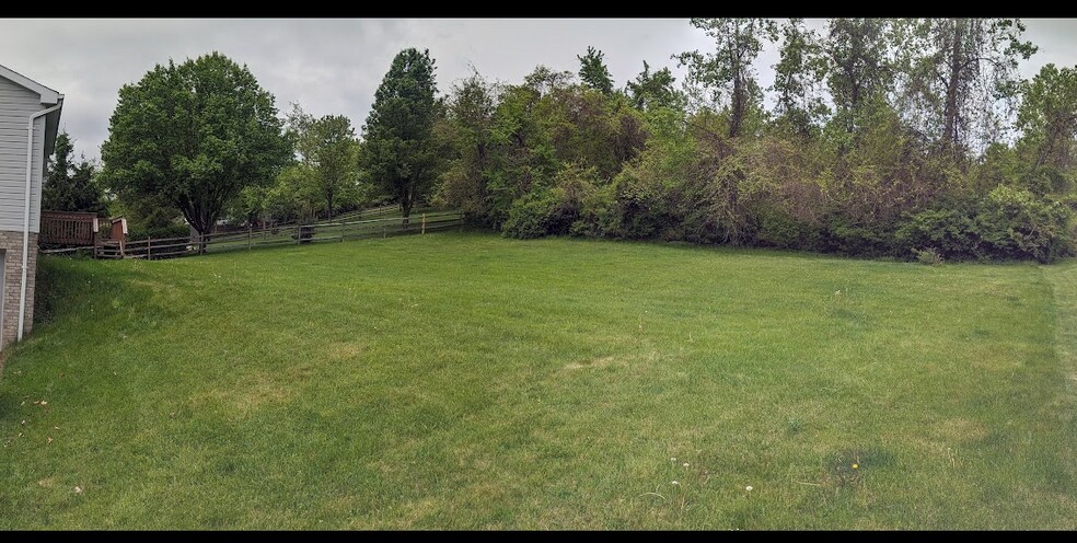 Building Photo - 1091 Elicker Rd