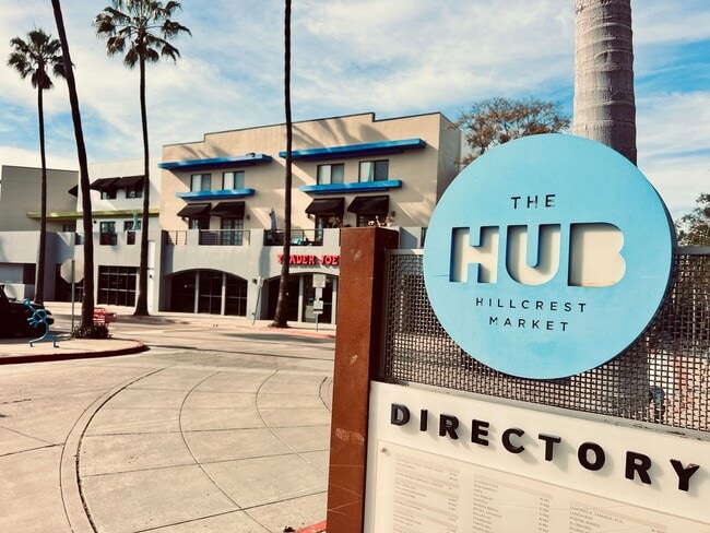 Building Photo - Renovated Uptown District Top Floor Condo in the Hillcrest