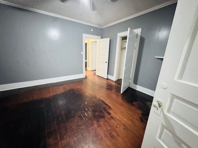 Building Photo - 3648 Evangeline St
