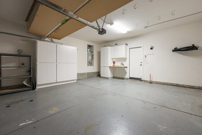 Building Photo - 11920 Mil Pitrero Rd