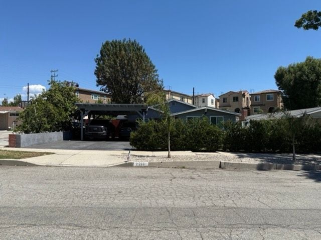 Building Photo - 11260 Orion Ave