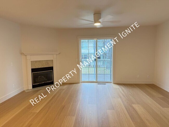 Building Photo - 1972 NE Sams Loop