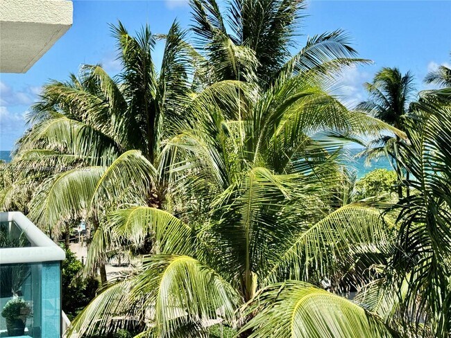Building Photo - 9201 Collins Ave