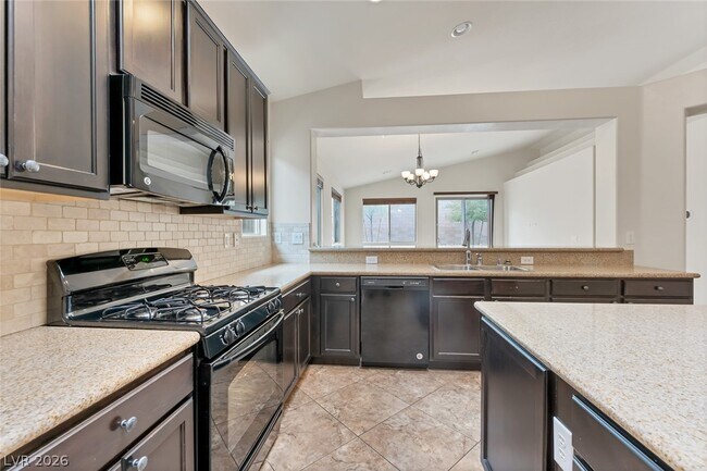 Building Photo - 1011 Via Nandina Pl