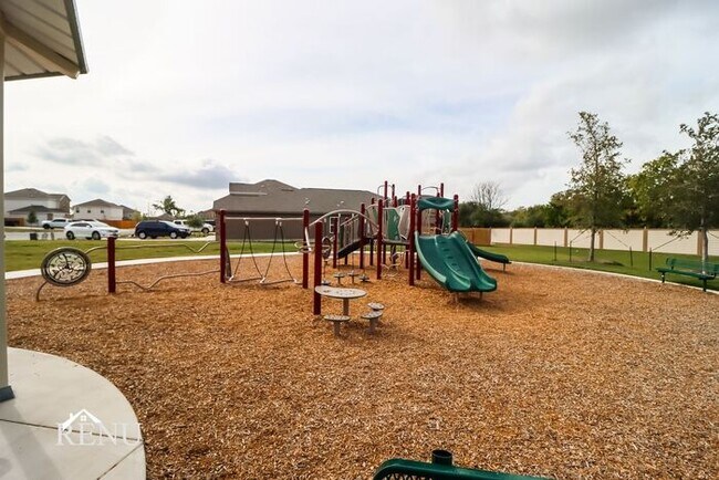 Building Photo - Coming Soon!