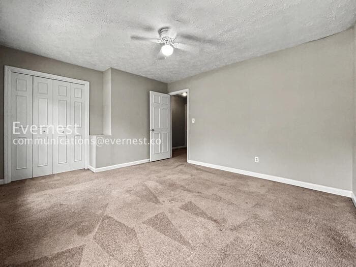 Building Photo - 4256 Worth St