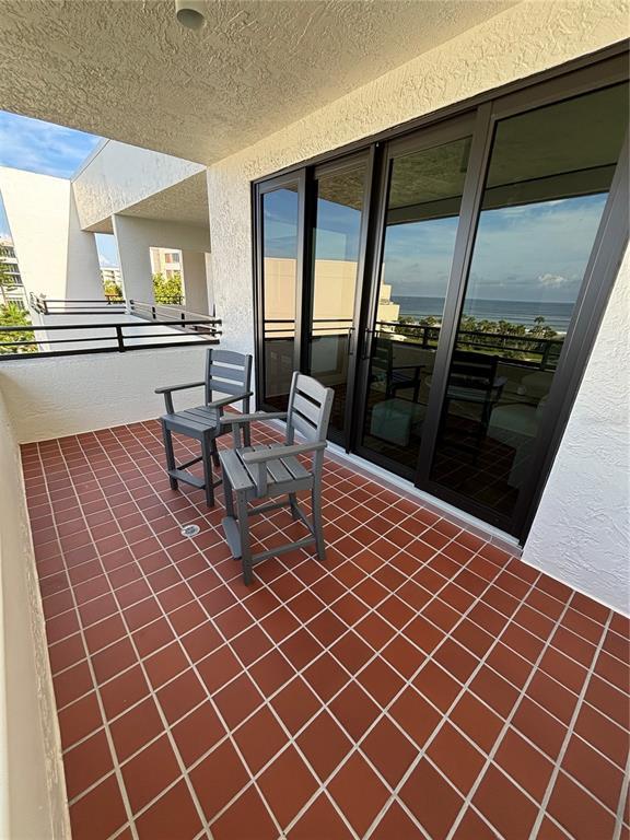 Building Photo - 1465 Gulf of Mexico Dr
