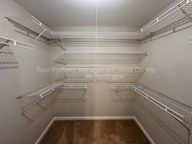 Building Photo - 104 Benedict Ln