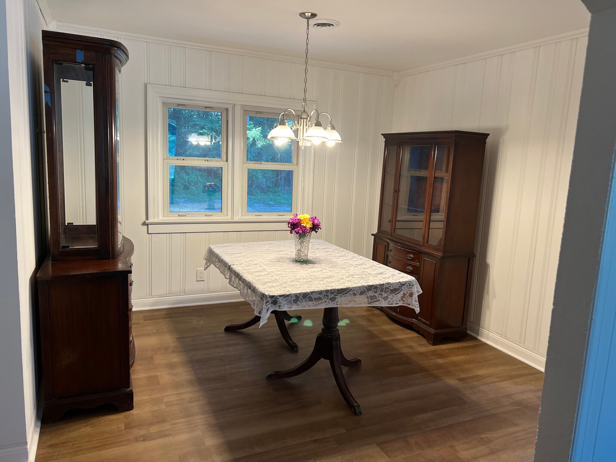 Building Photo - 24906 Lambs Meadow Rd