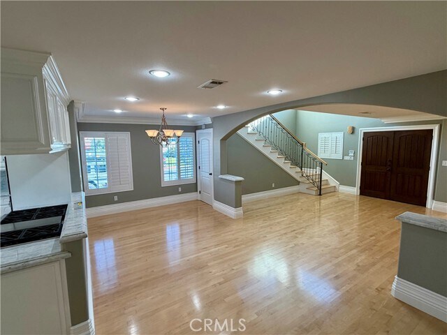 Building Photo - 5243 E Arbor Rd