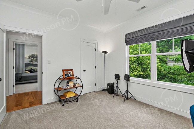 Building Photo - Luxurious & Upscale 3Br/2.5Bth, Perfect for Corporate Relocation, Professional Athlete, Successfu...