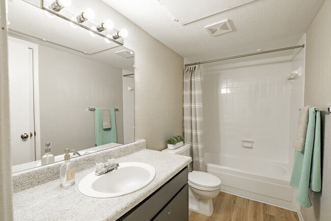 Bathroom - 8700 Broadway