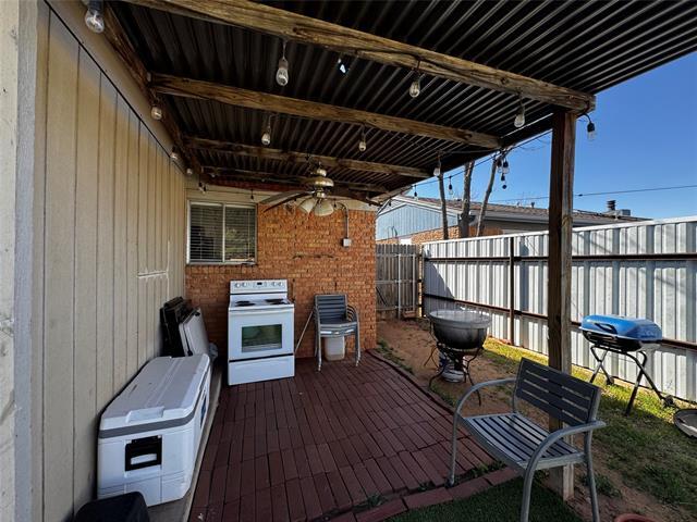 Building Photo - 1104 Delmar St