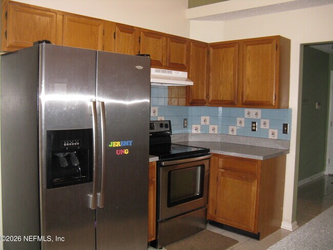 Building Photo - 8464 3 Creeks Blvd