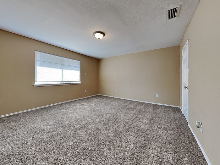 Building Photo - 7804 Rice Dr