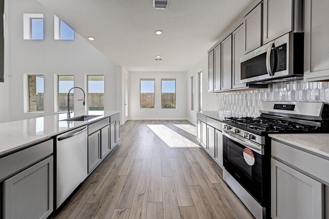 Building Photo - 2605 Mackinac Bay Dr