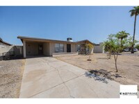 Building Photo - Live the Arizona Dream in This Beautifully...
