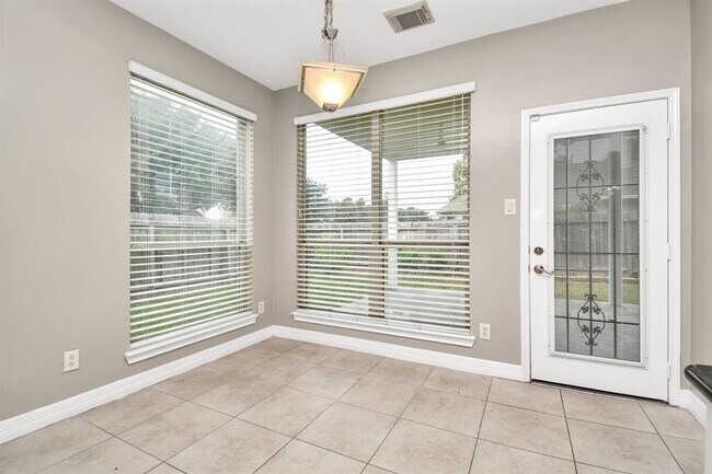 Building Photo - 8522 Chancellorsville Ln