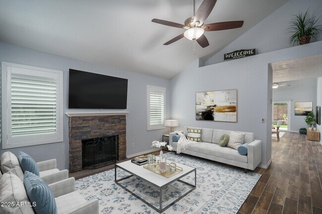 Building Photo - 6820 S Roosevelt St