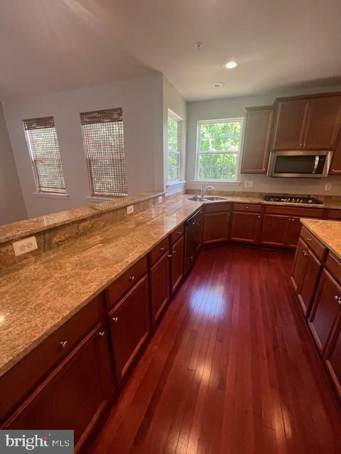 Building Photo - 45570 Havenridge St