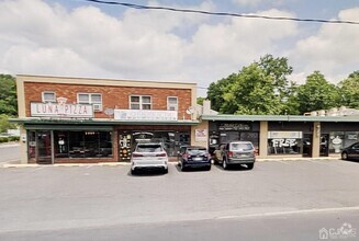 Building Photo - 622 Inman Ave