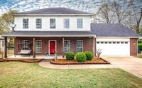 Building Photo - Wonderful Family Home!