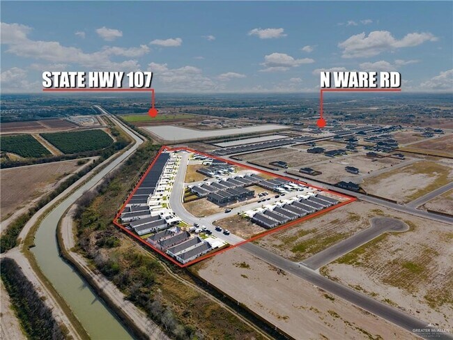 Building Photo - 3404 Ventura Ave