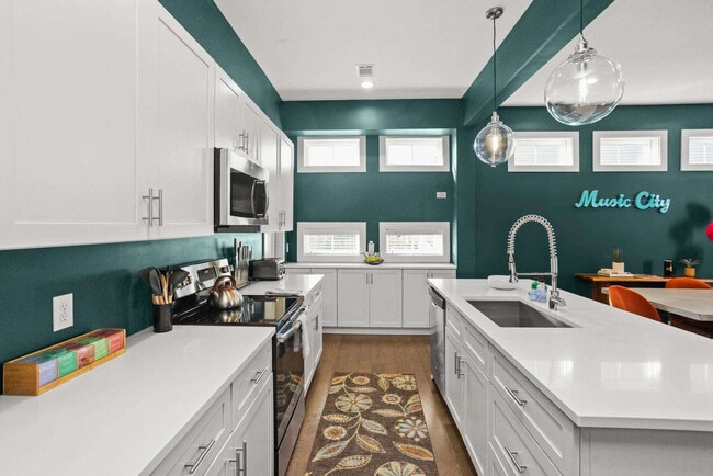 Building Photo - 2019C Beech Ave