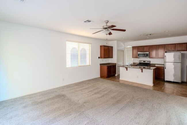 Building Photo - 3 bedroom home in Gilbert!