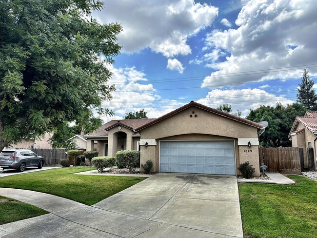 Building Photo - 1849 Malvasia Ave