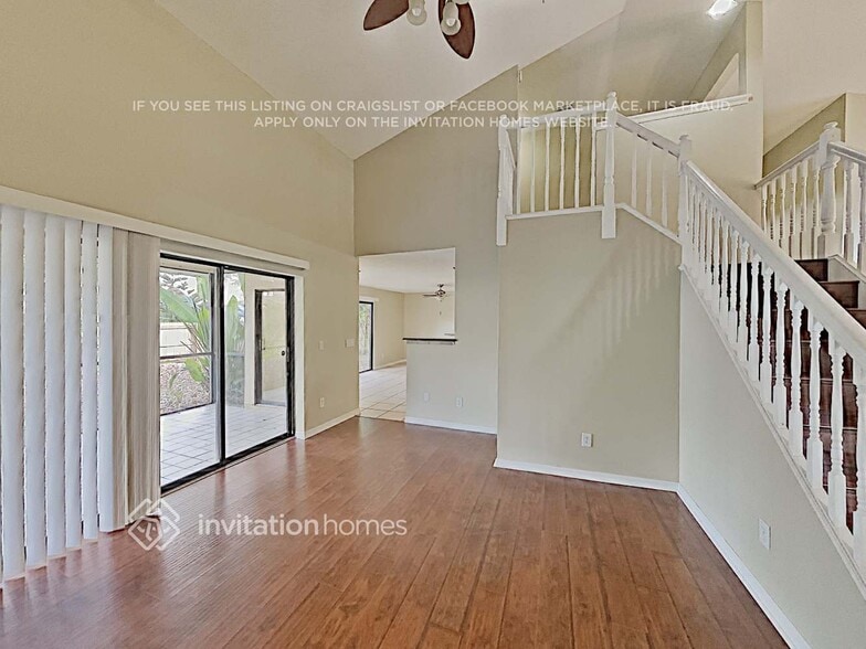 Building Photo - 1563 Oberlin Terrace