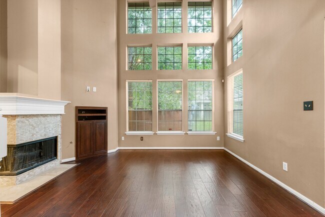 Building Photo - 70 Harvest Wind Pl