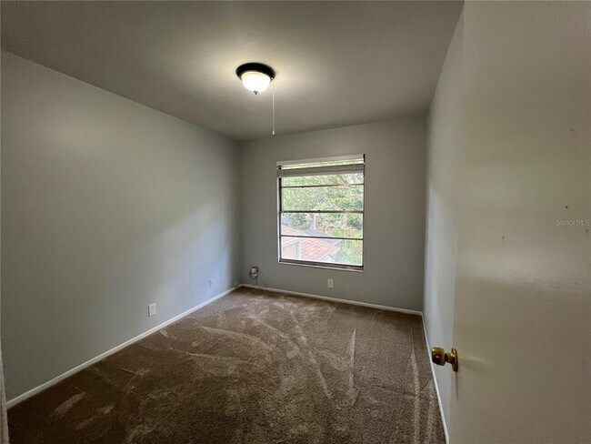 Building Photo - 14627 Pine Glen Cir