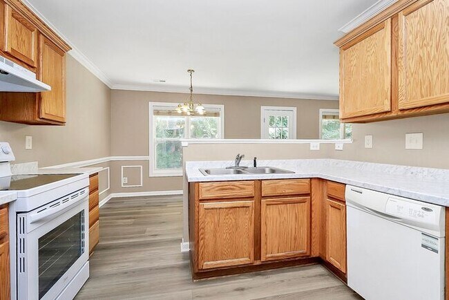 Building Photo - 4BD/2.5BA Home in Wallace Creek