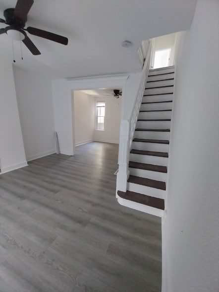 Building Photo - 1933 N Patton St