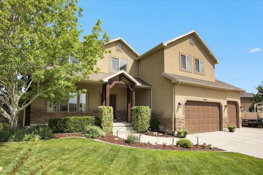Primary Photo - 13816 S Carnoustie Ct