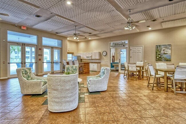 Building Photo - 8375 Glen Rose Way