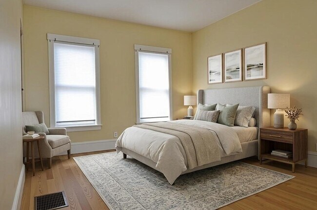 Building Photo - 68 Elm St