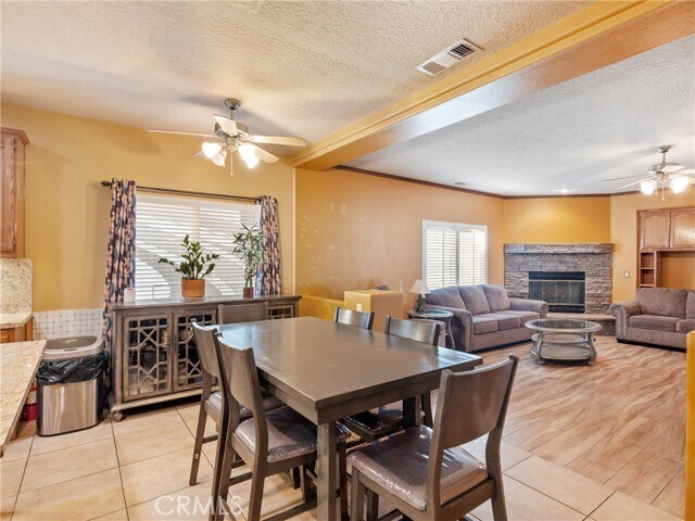 Building Photo - 14096 Branding Iron Dr
