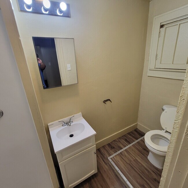 Building Photo - Christian Park 4BR/2BA House w/Garage!