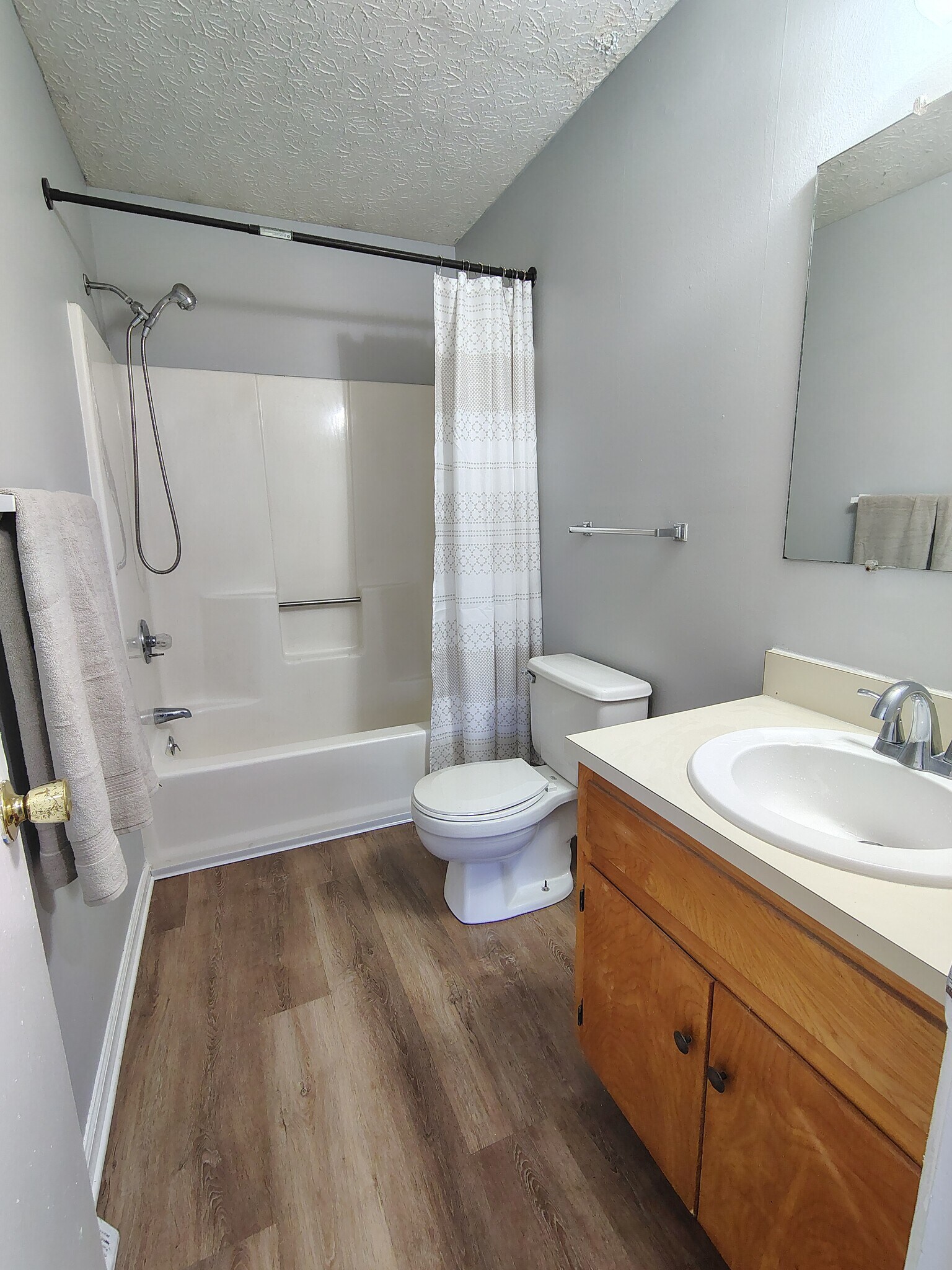 Building Photo - 13 Fonda Dr